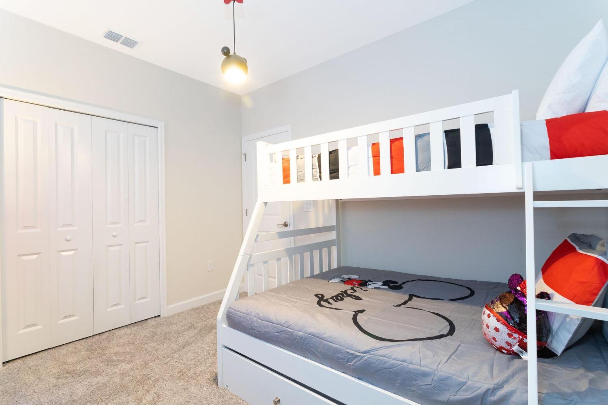 Holiday home Gorgeous 6 Bd Sf Close To W/ Pool @ Champions Gate 712