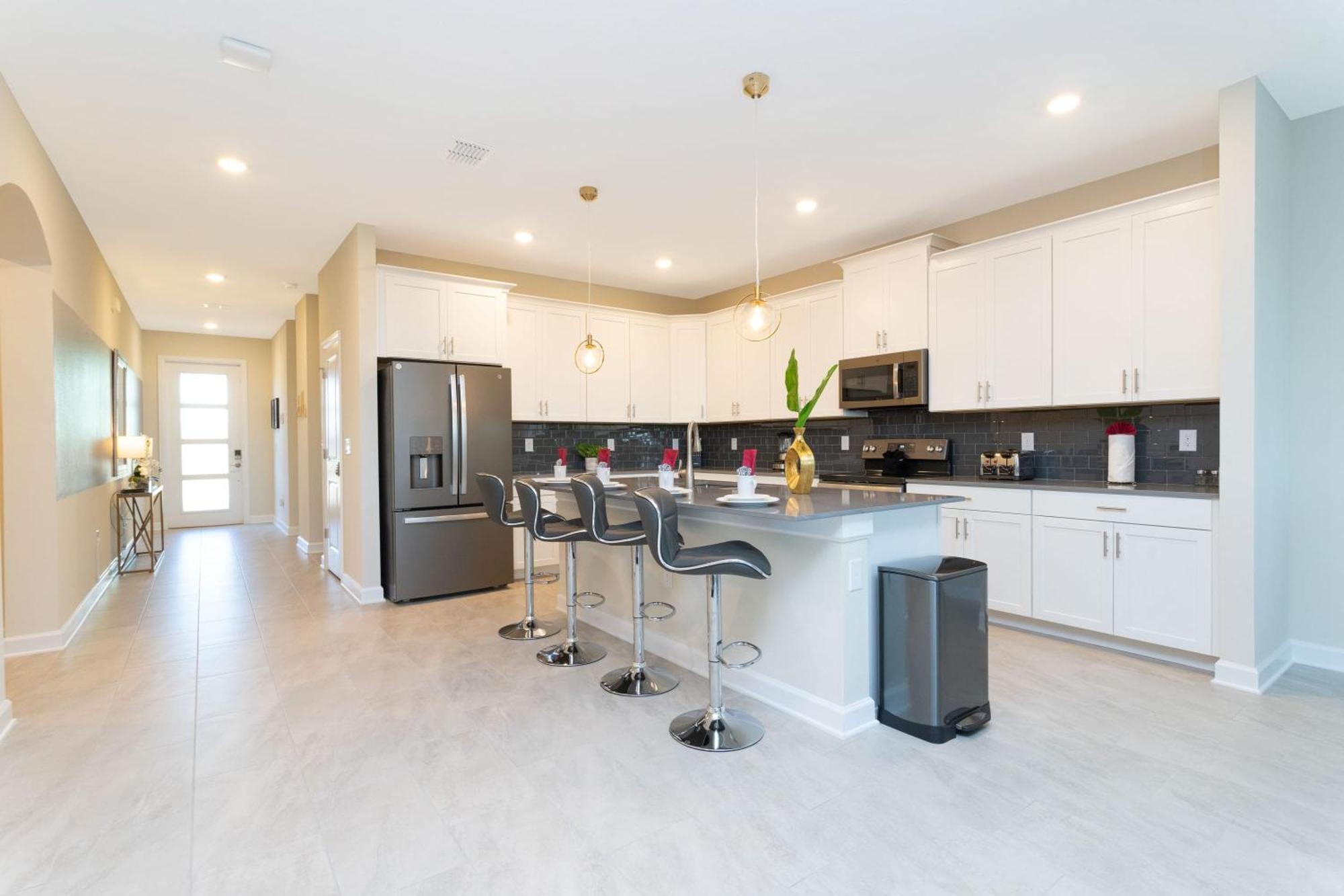 Gorgeous 6 Bd Sf Close To W/ Pool @ Champions Gate 712 *